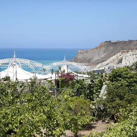 Petraleuka ゲストハウス